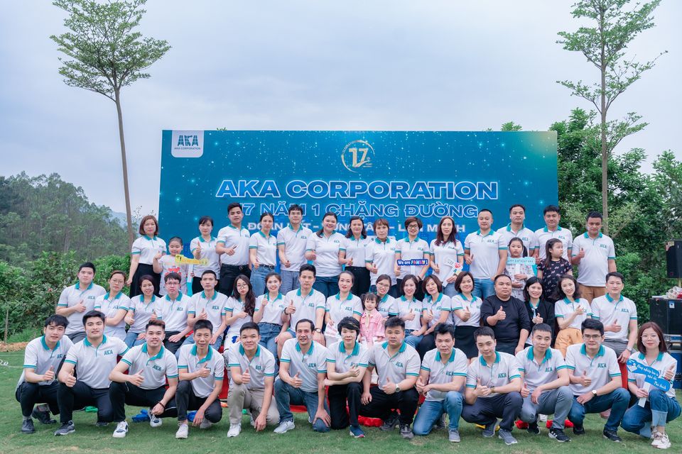 Cover image for Aka Việt Nam