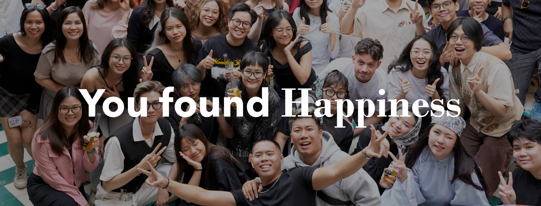 Cover image for Happiness Saigon