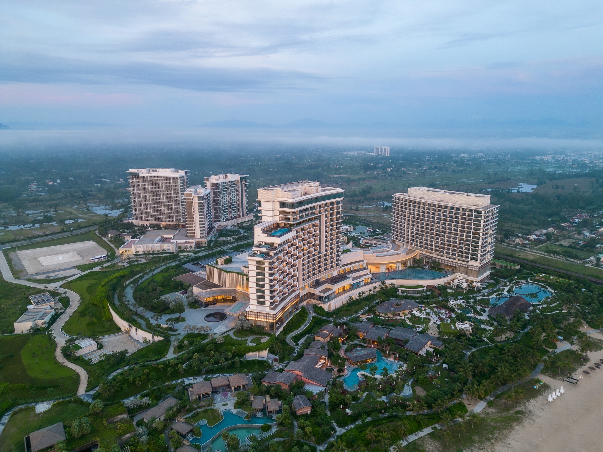 Cover image for Hoiana Resort & Golf