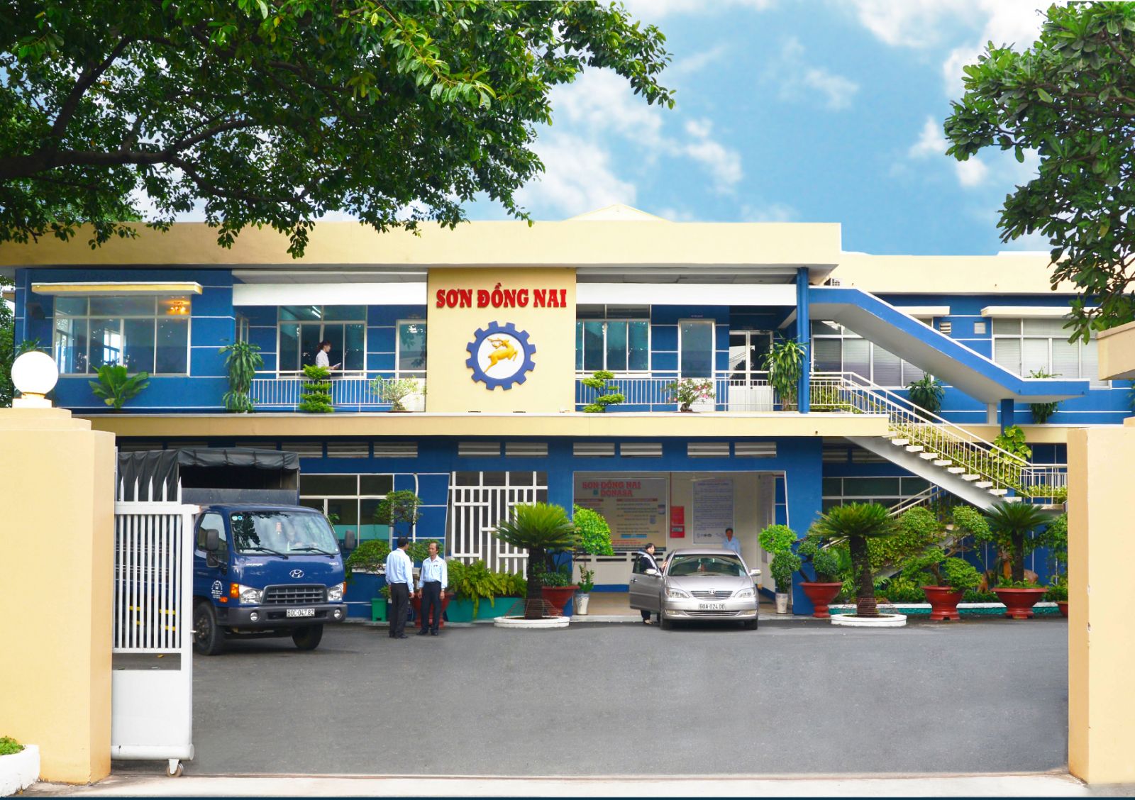 Cover image for Sơn Đồng Nai