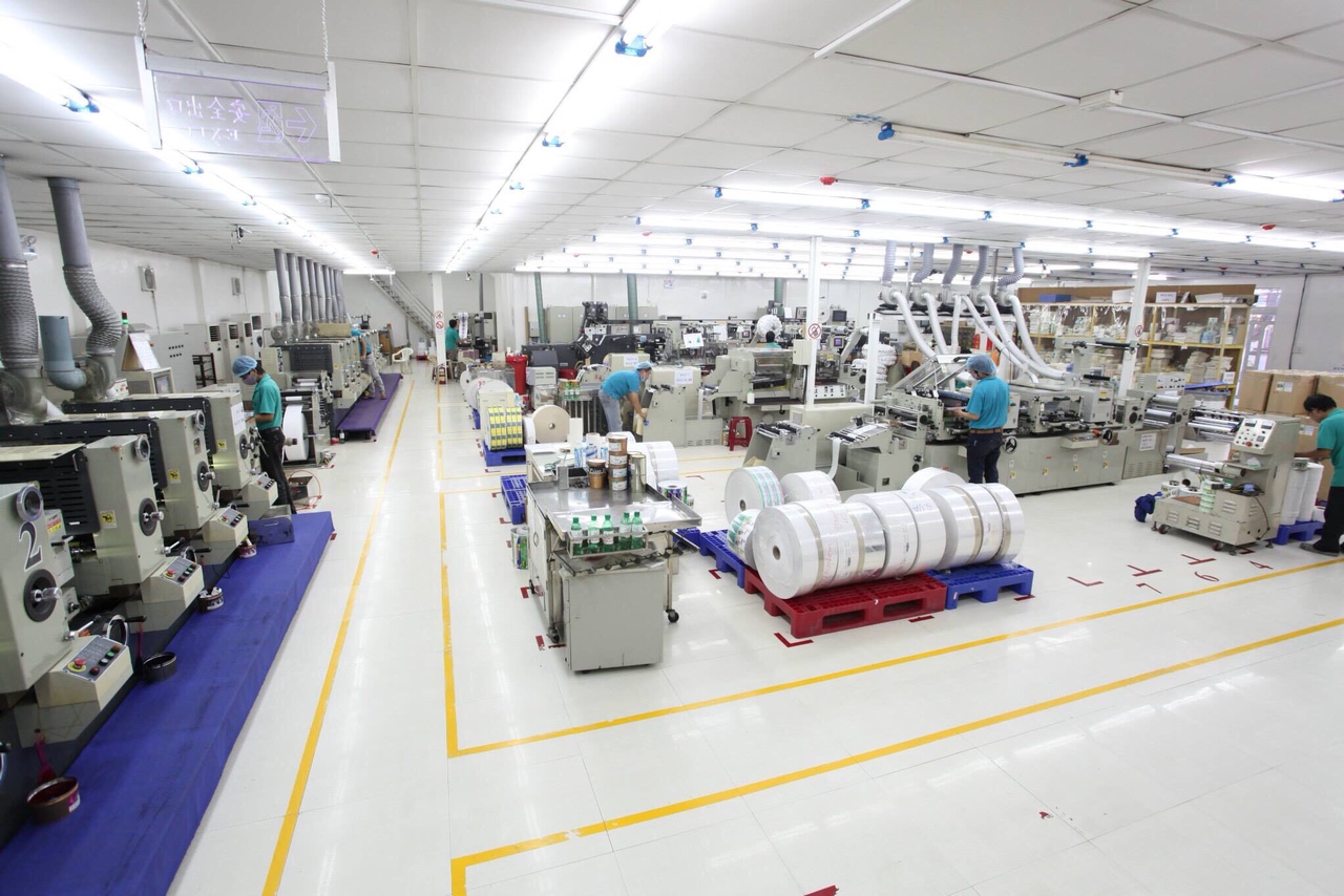 Cover image for Nguyễn Quang Huy