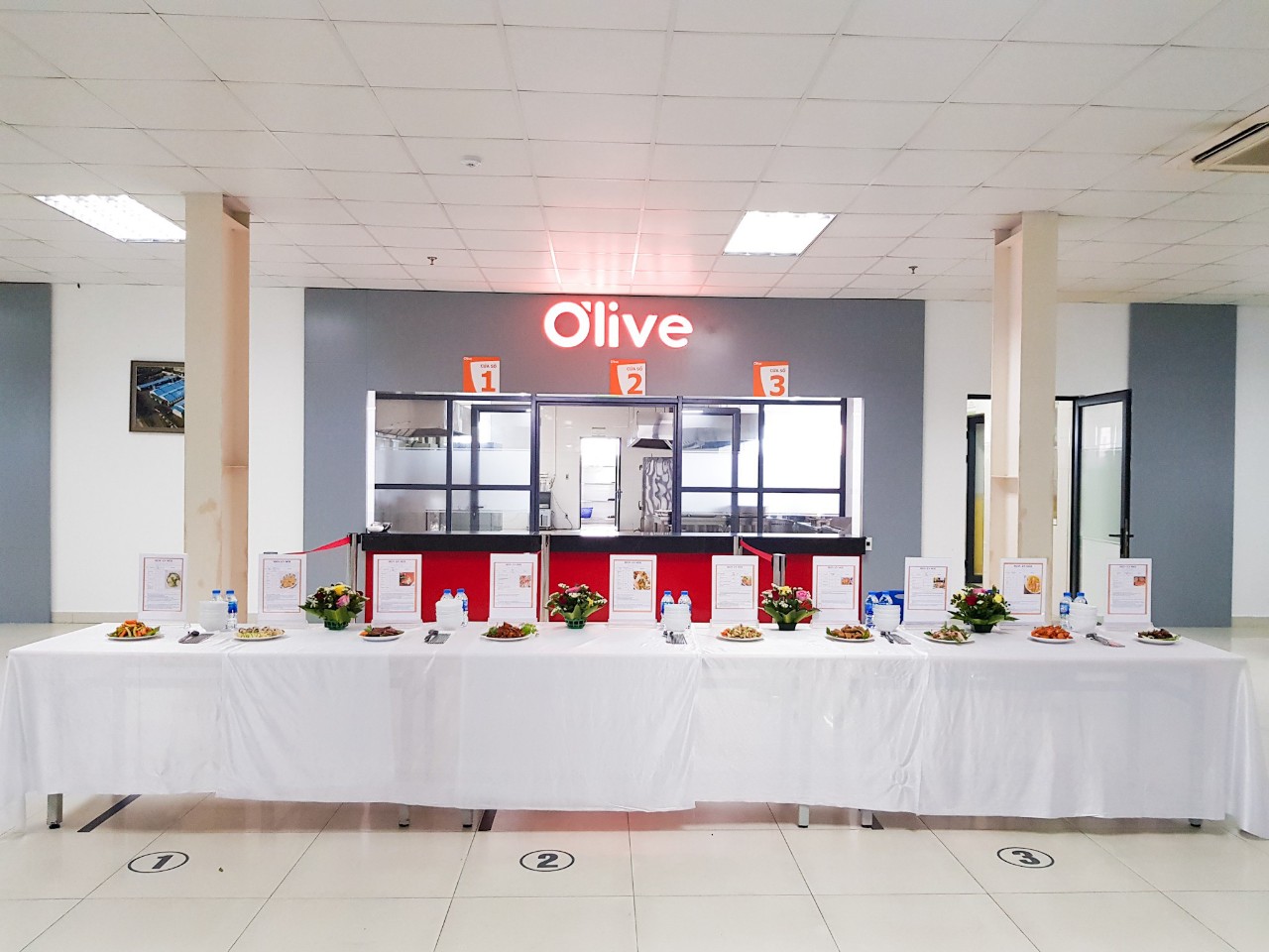 Cover image for Olive