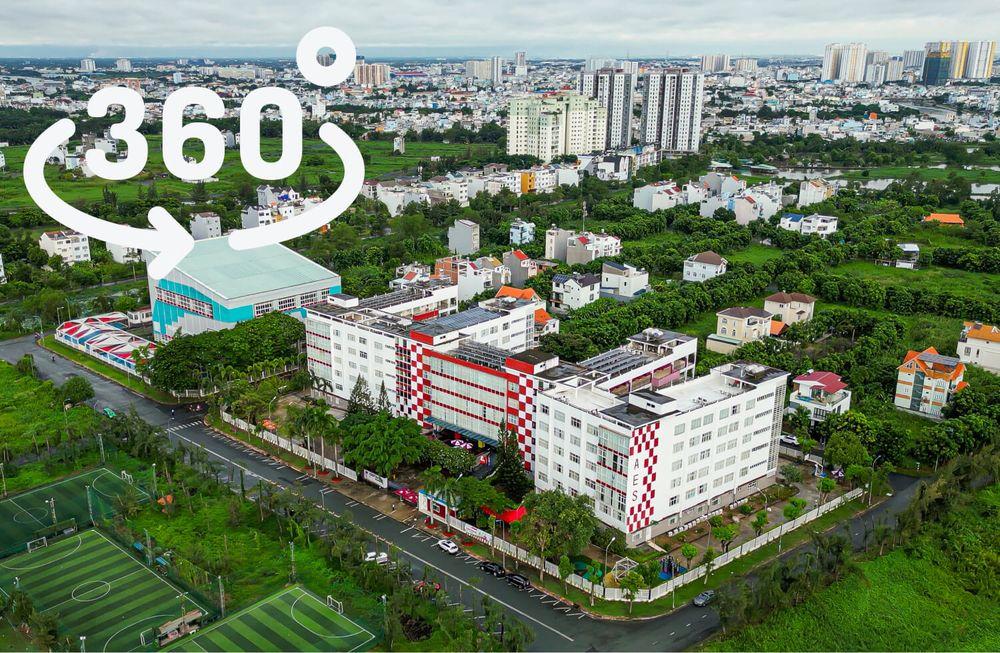 Cover image for The Albert Einstein School