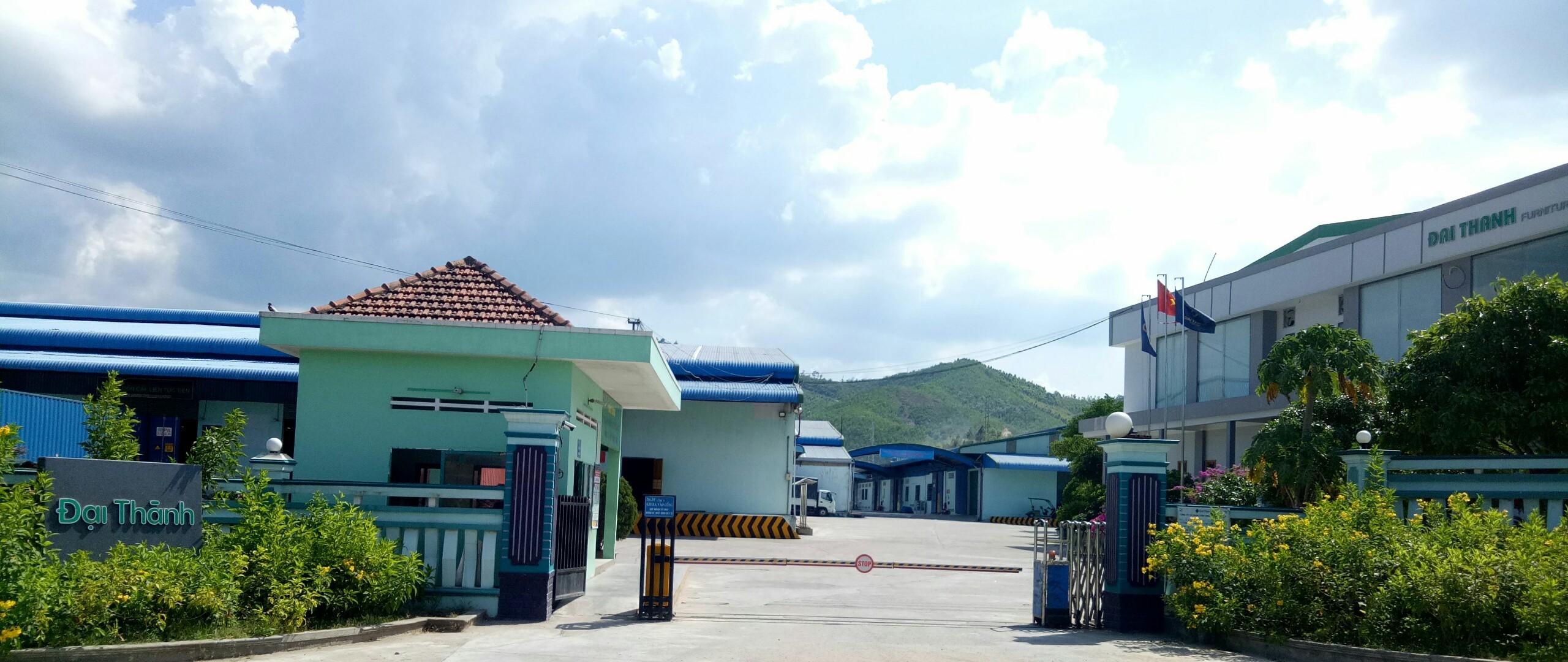 Cover image for Công Nghệ Gỗ Đại Thành