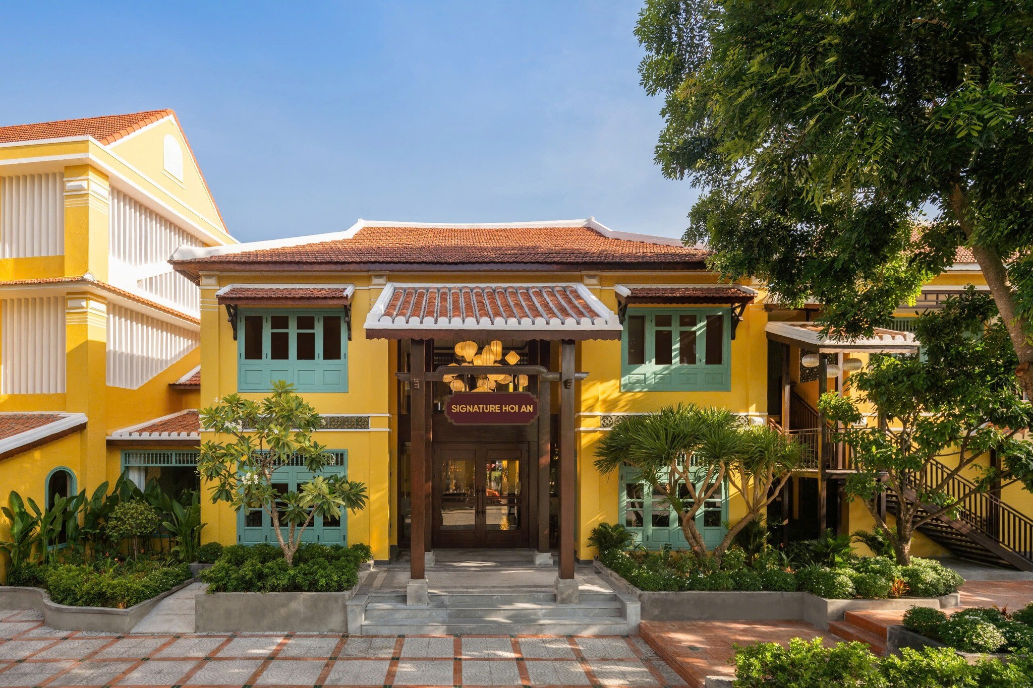 Cover image for The Signature Hoi An