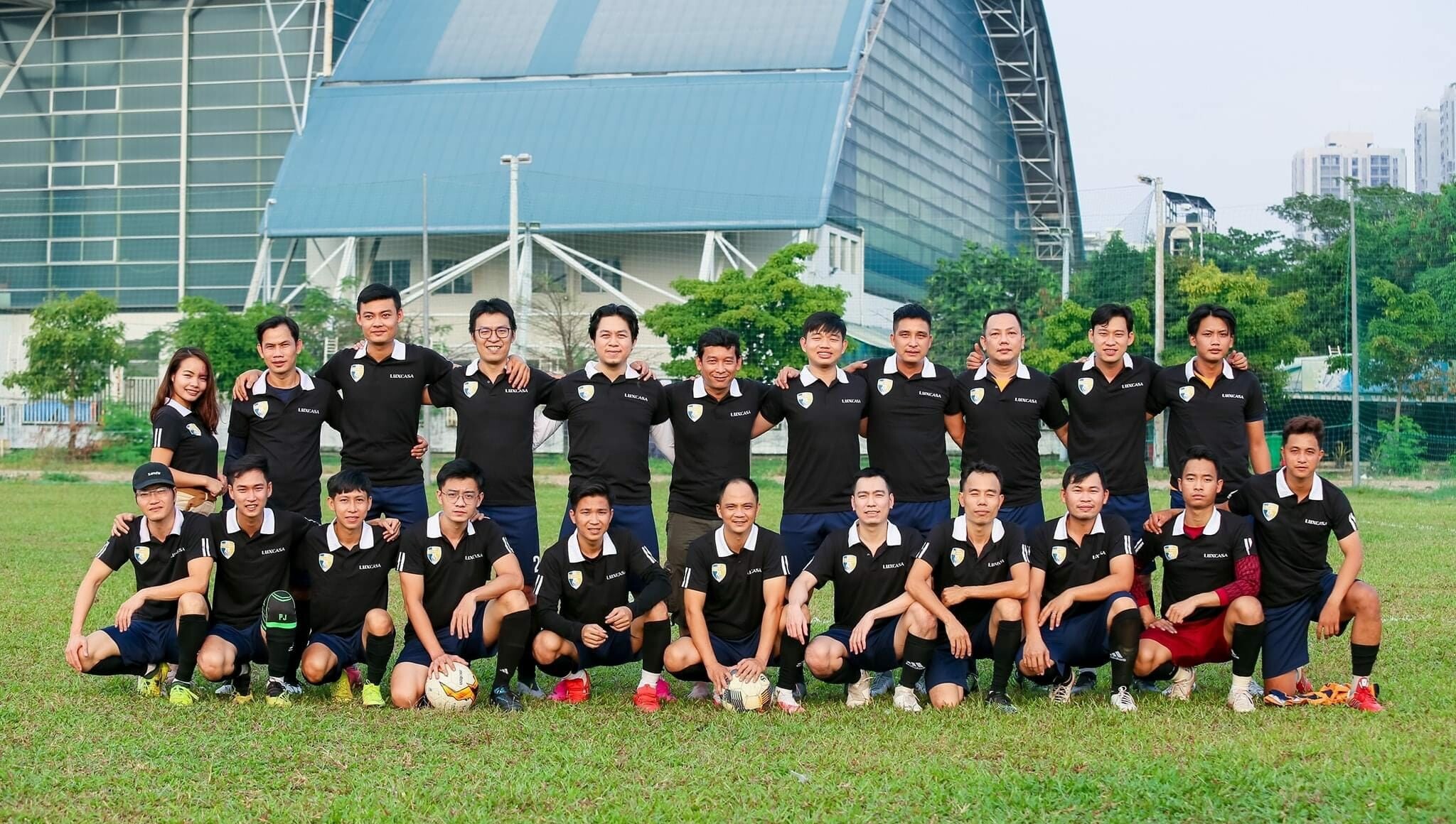 Cover image for Xuất nhập khẩu Vật tư Xây dựng Luxcasa