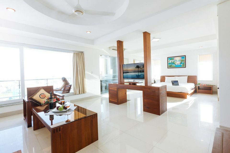 Cover image for Khách sạn SOCO Đà Nẵng