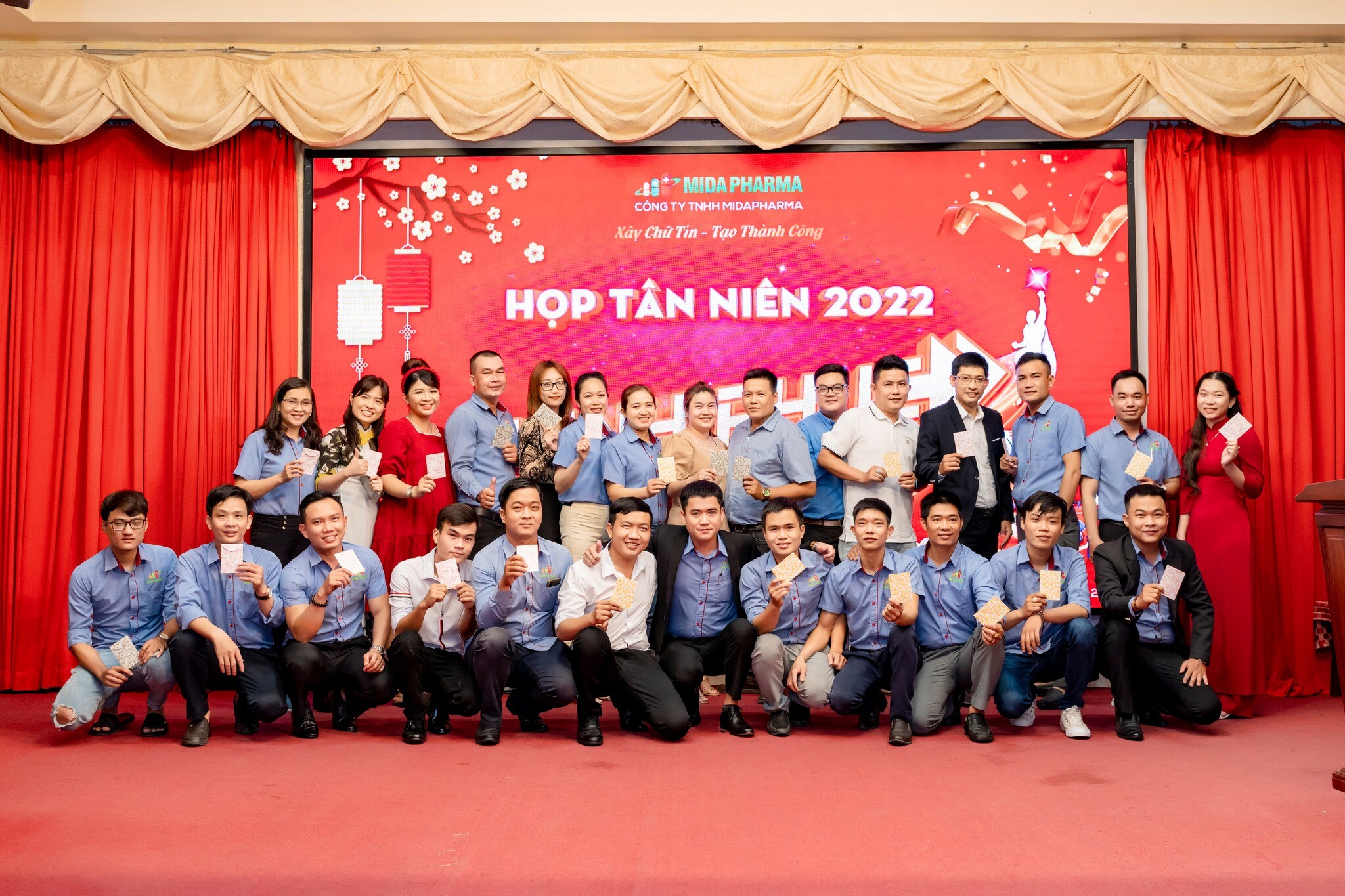 Cover image for Dược Mida Pharma