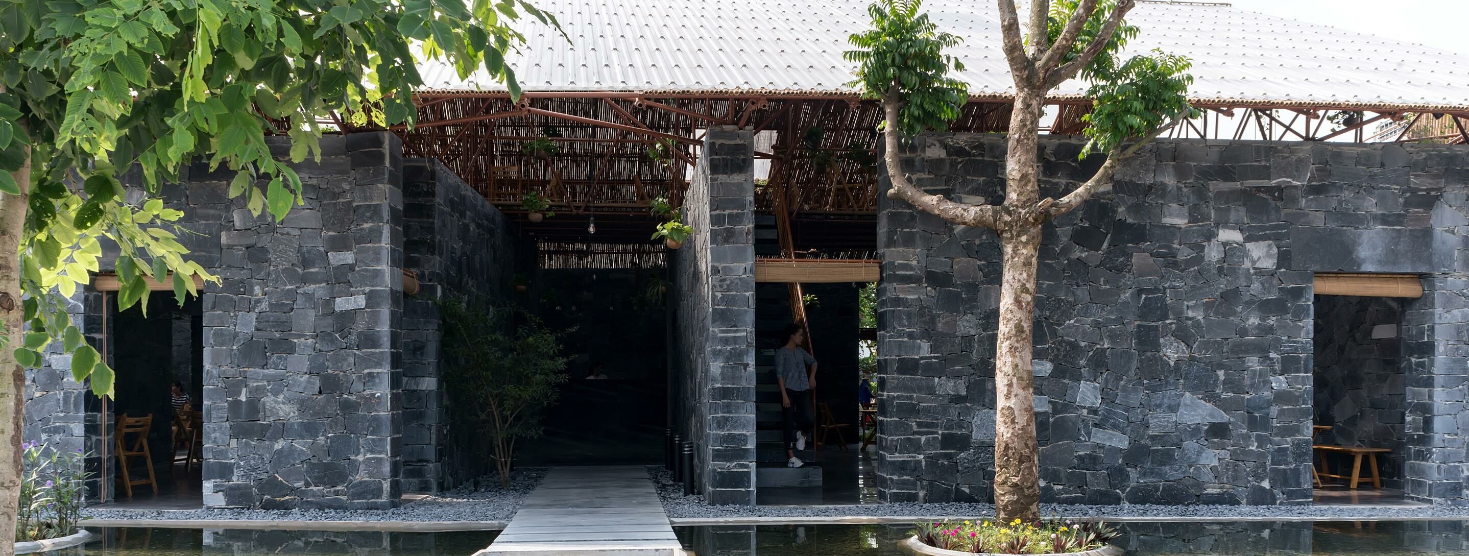 Cover image for Những Kiến Trúc Sư H&p