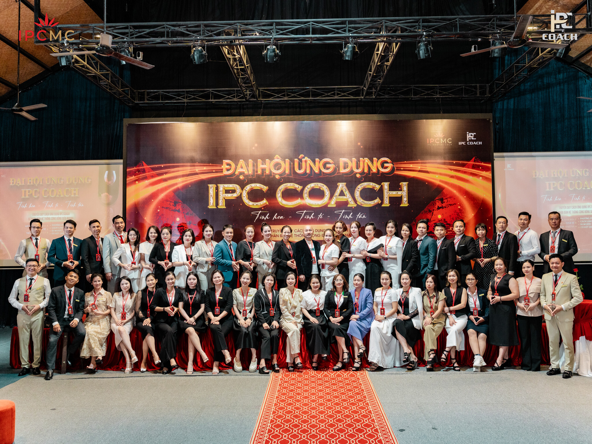 Cover image for IPC Mastercoach