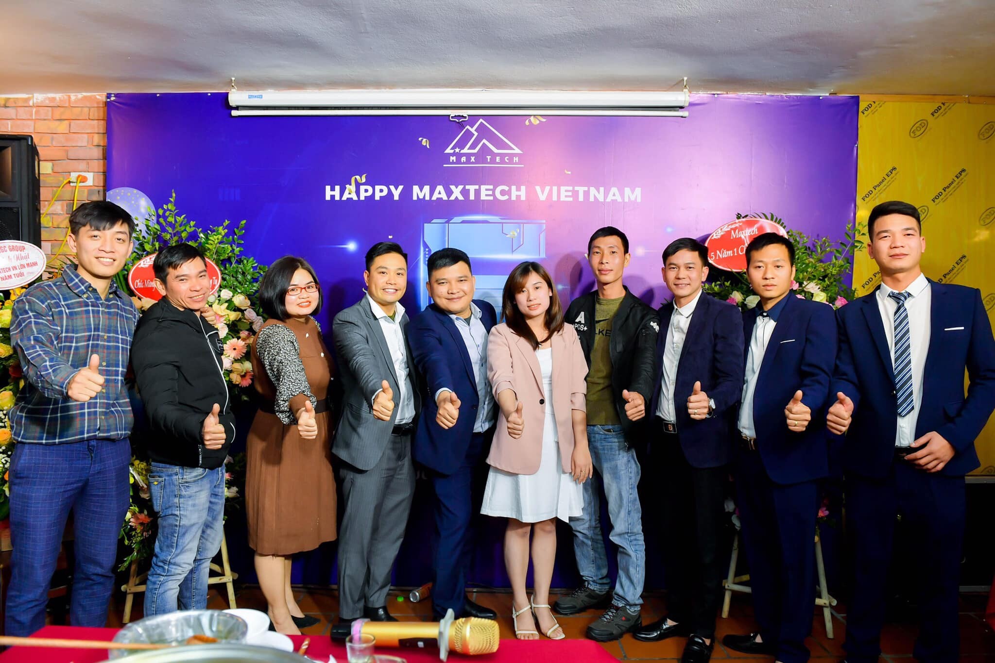 Cover image for MAXTECH VIỆT NAM