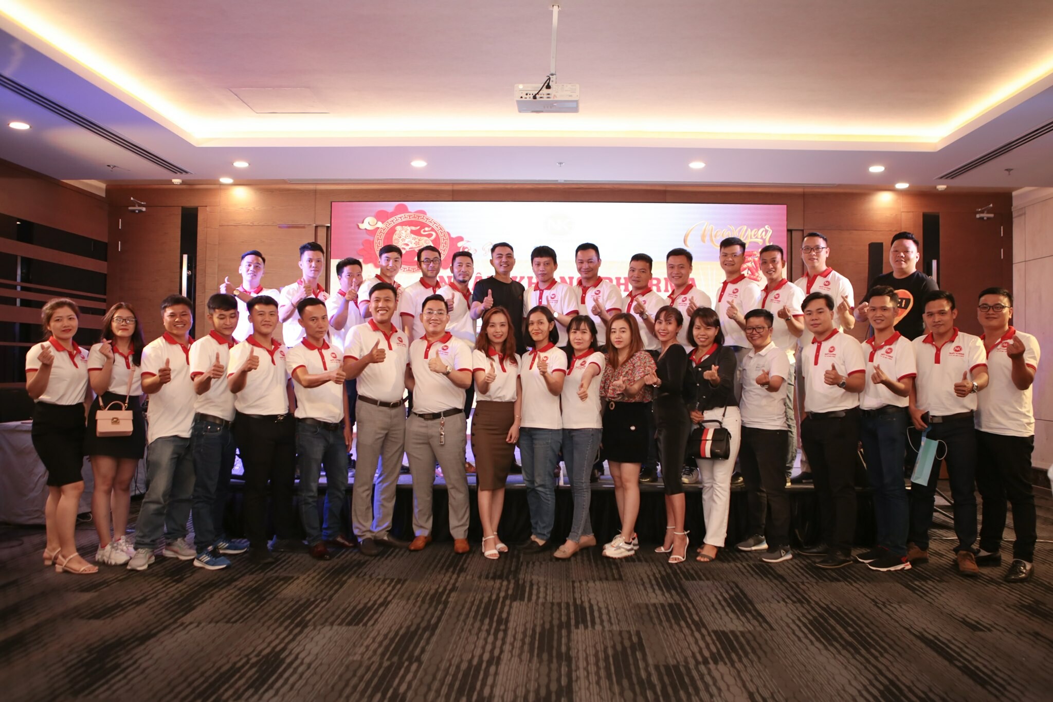 Cover image for Dược Phẩm Nhật Khang