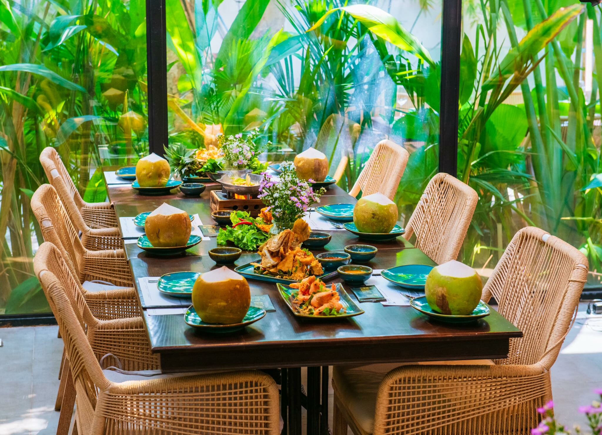 Cover image for Quán Nem Nướng Gánh