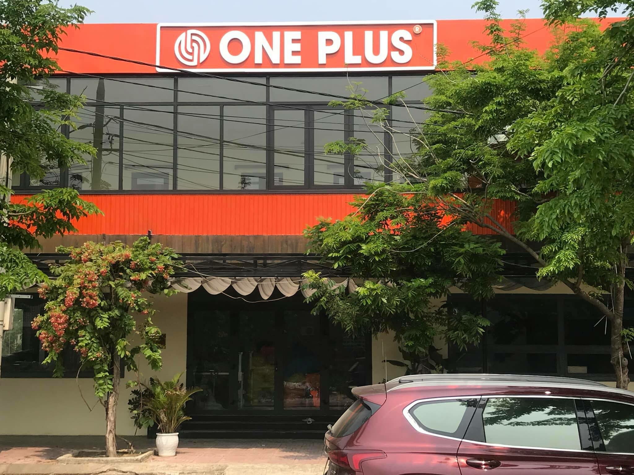 Cover image for May Mặc ONE PLUS