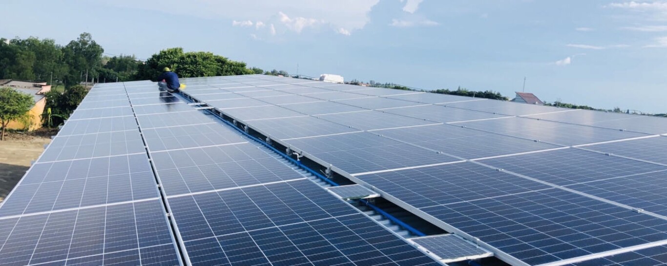 Cover image for Điện Năng Lượng Mặt Trời Pv