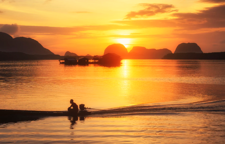 Cover image for Merrimack River