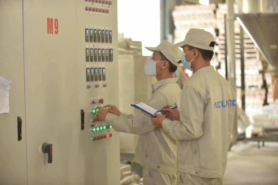 Cover image for ADC PLASTIC,. JSC