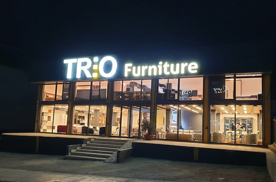 Cover image for TRIO VIỆT NAM