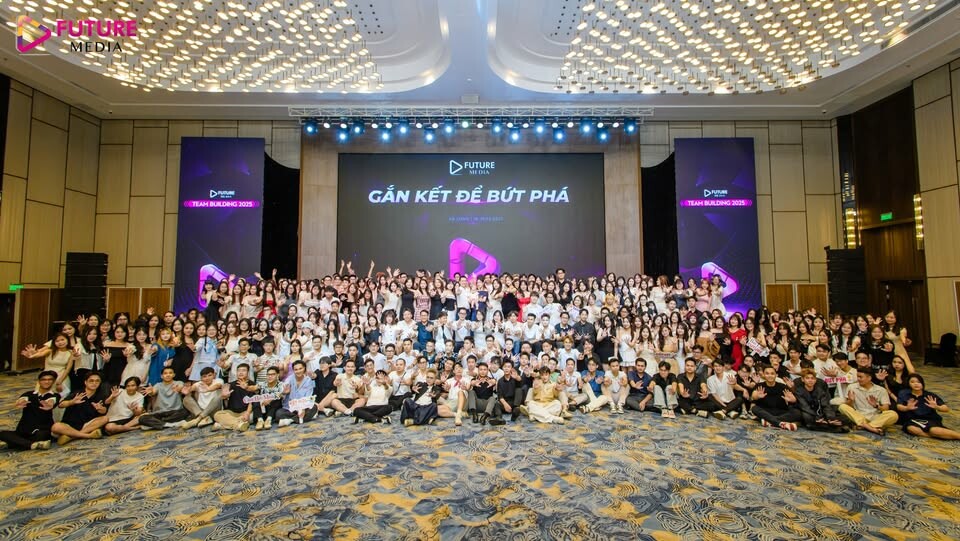 Cover image for Future Media