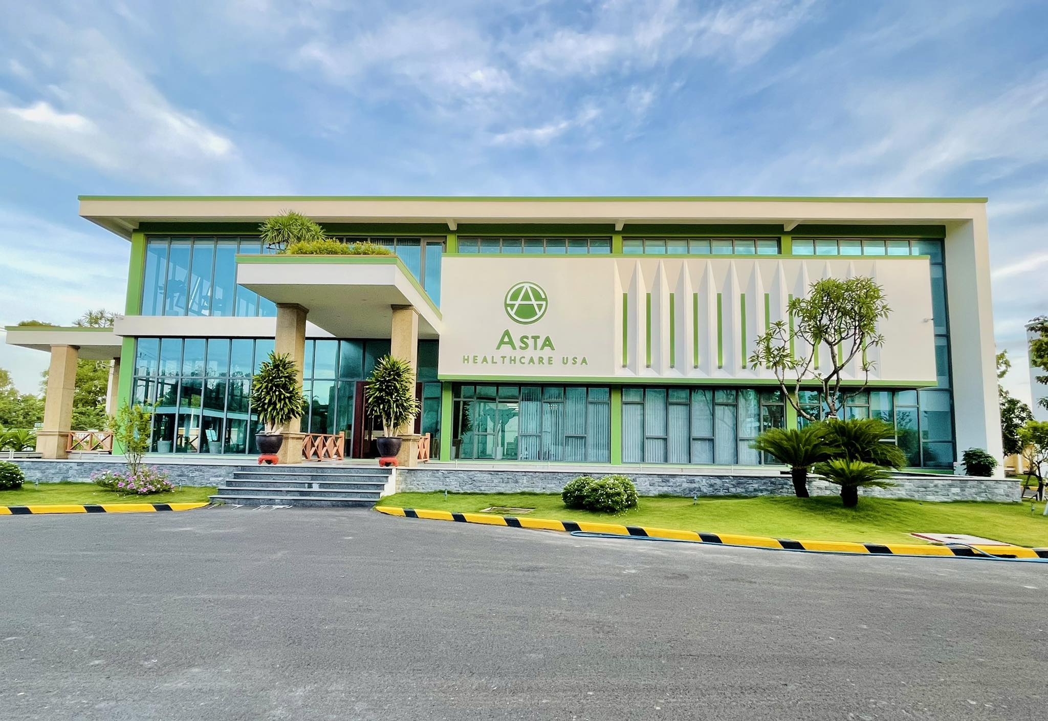 Cover image for Asta Corp