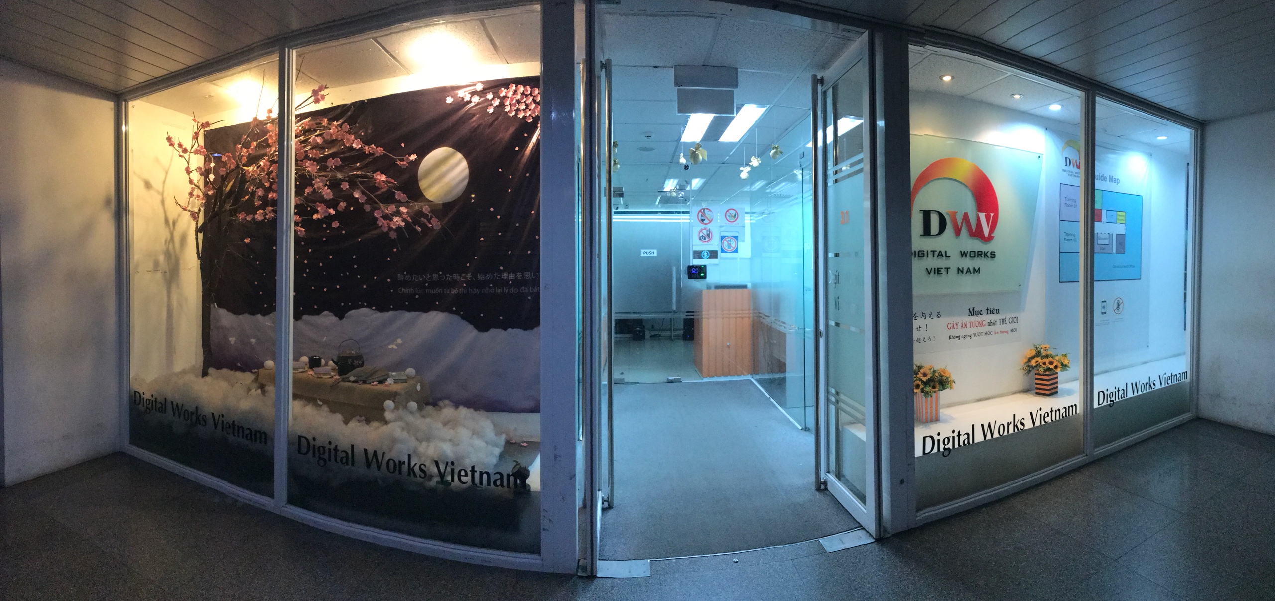 Cover image for Digital Works Viet Nam