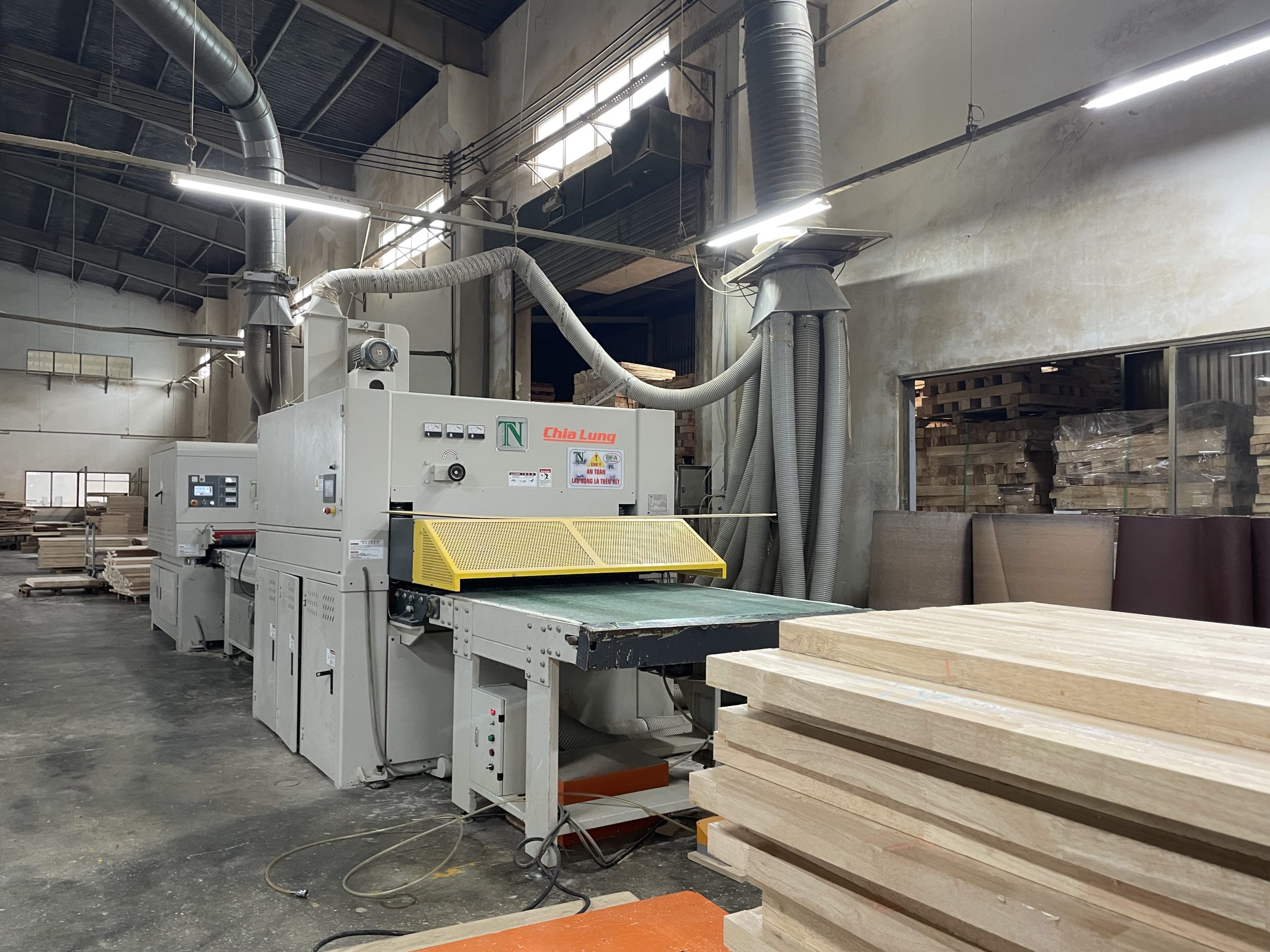 Cover image for Công Ty Thiết Đan