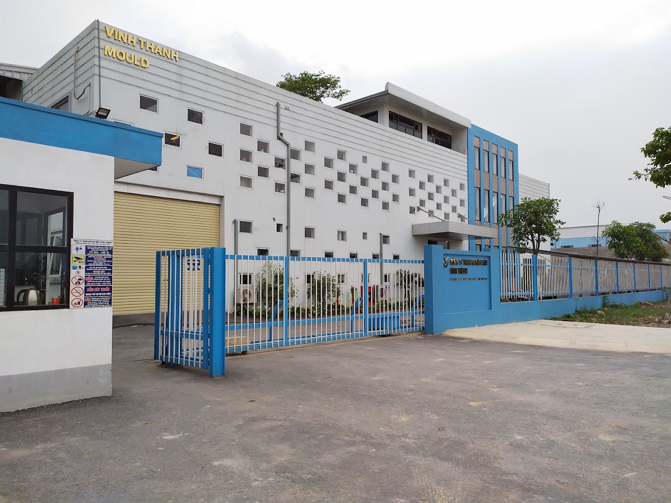 Cover image for Khuôn Mẫu Vĩnh Thành