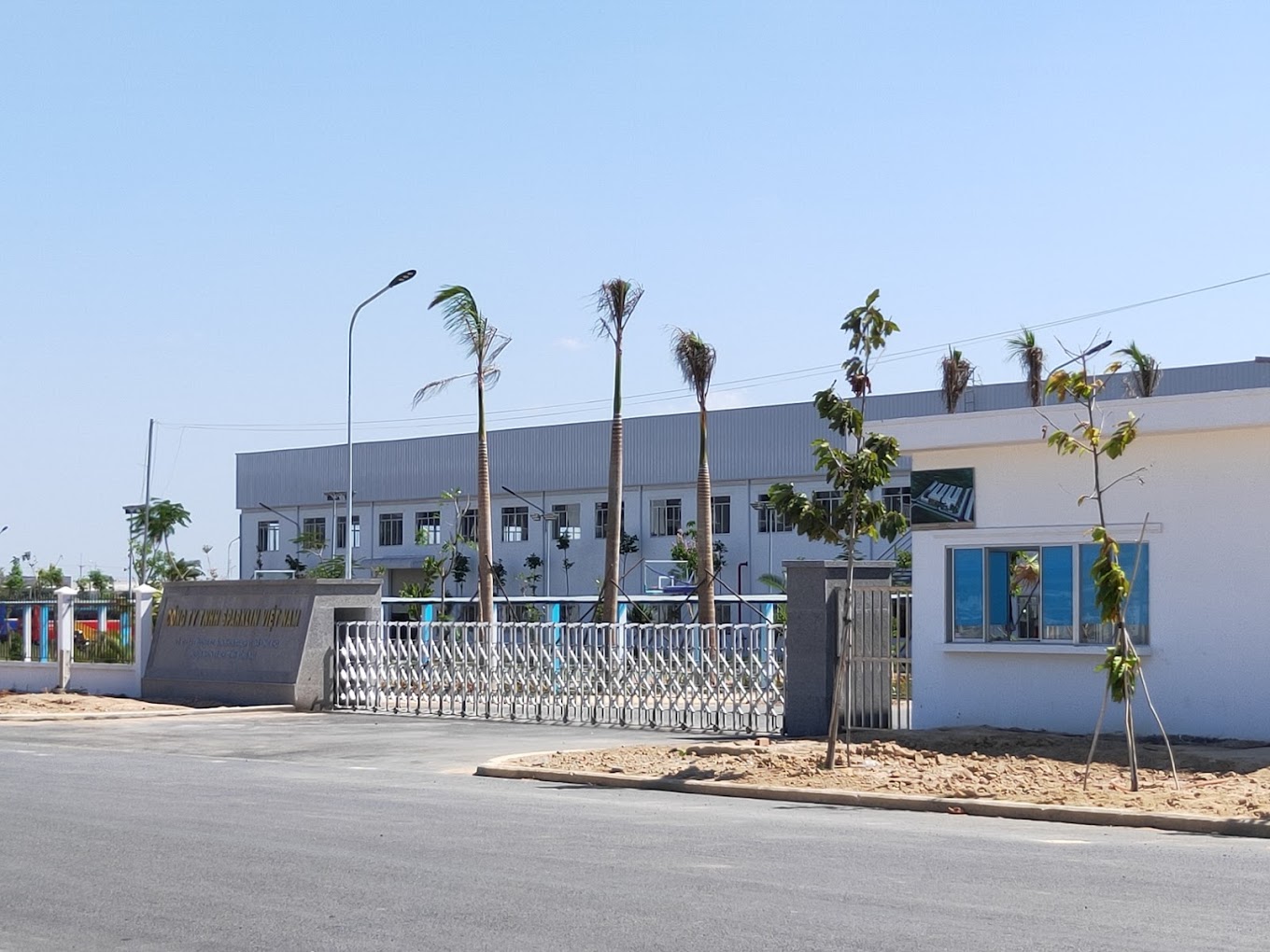 Cover image for Sparklin