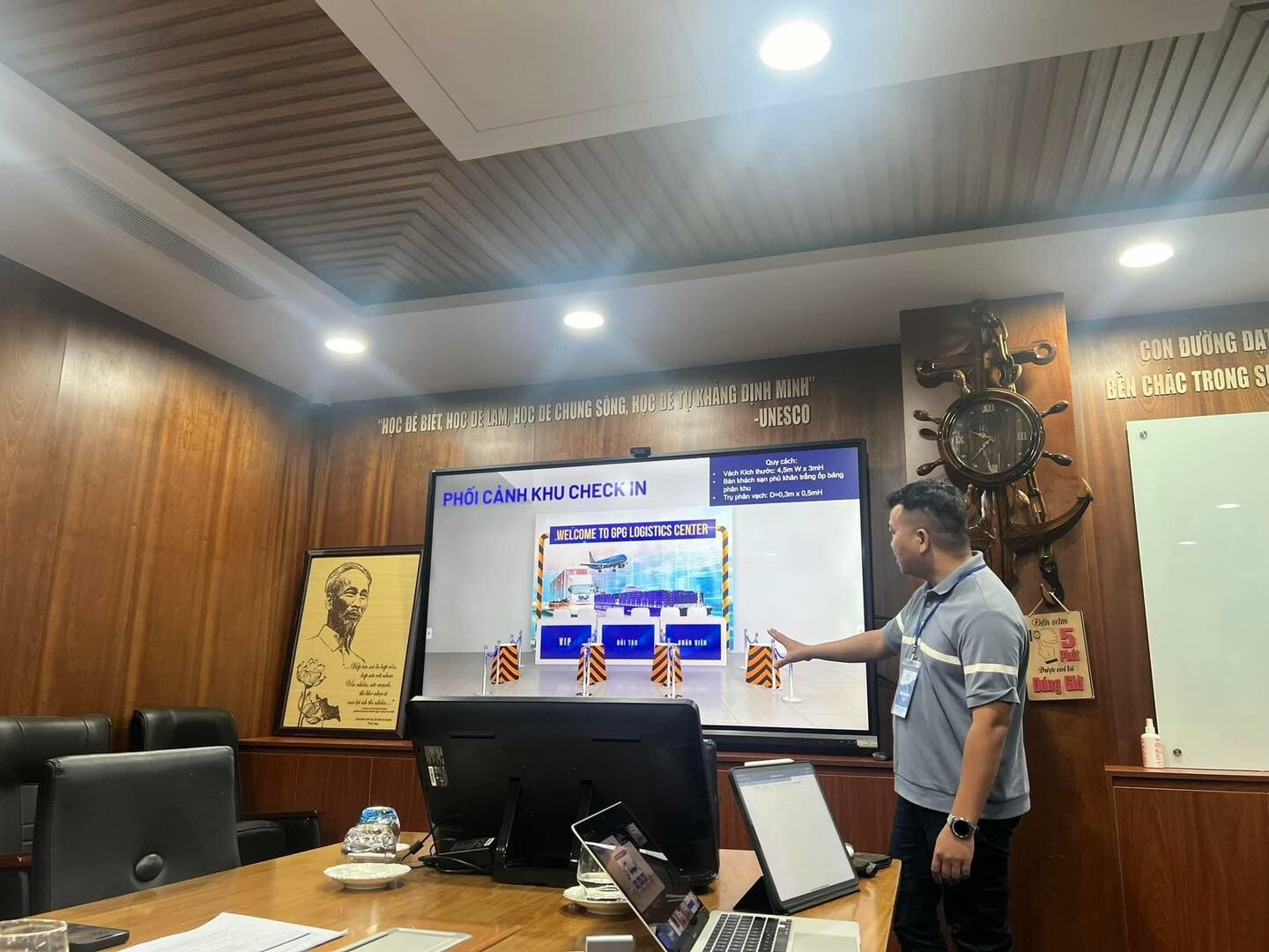 Truyền thông MiO 6