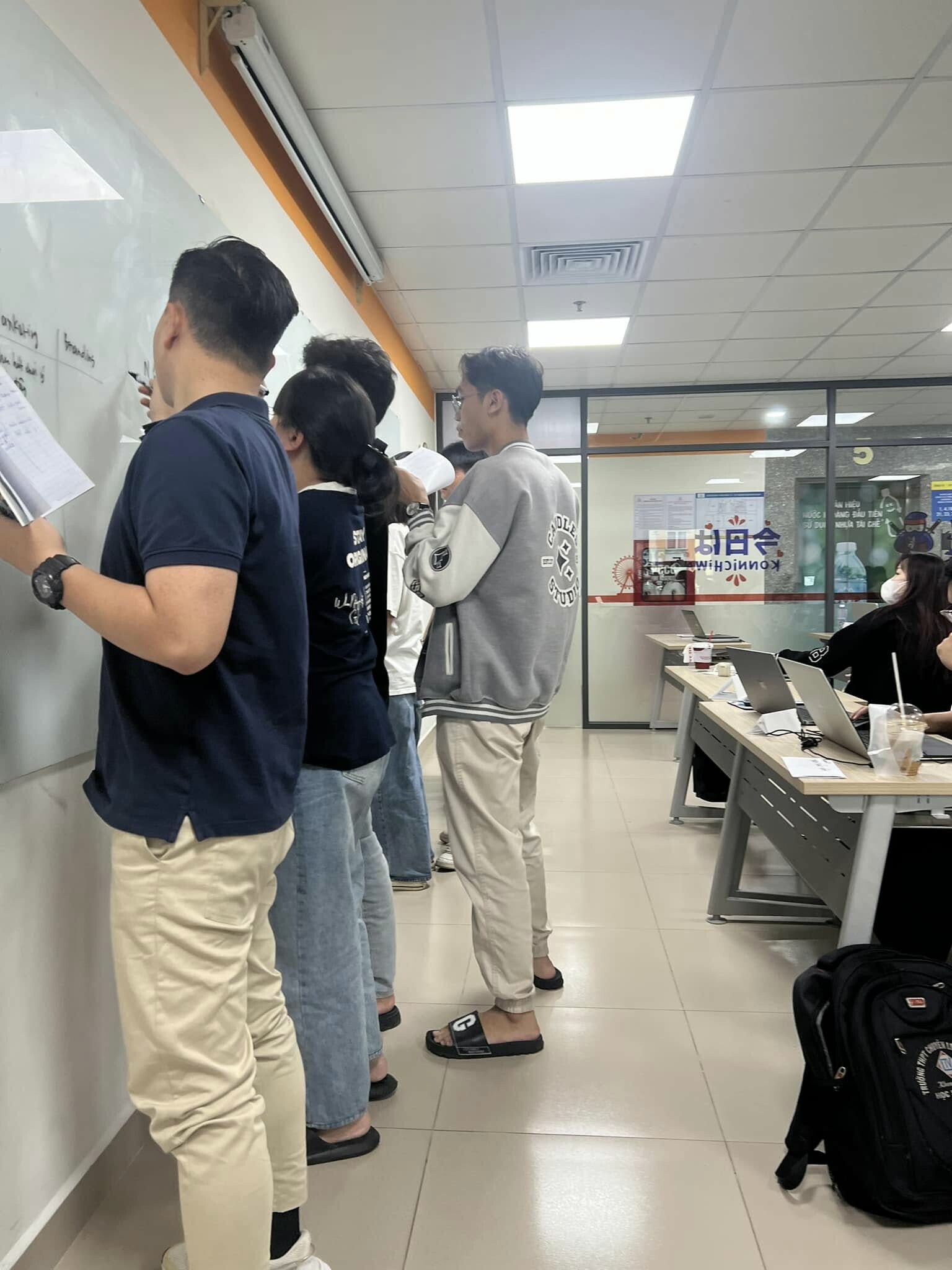 Truyền thông MiO 3