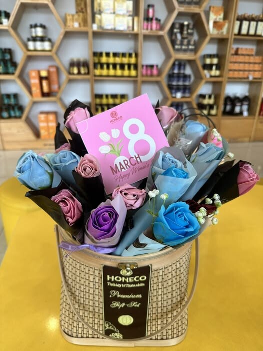 Ong Tam Đảo - HONECO 10