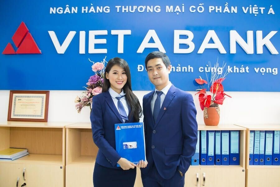 Ngân hàng thương mại cổ phần Việt Á 4