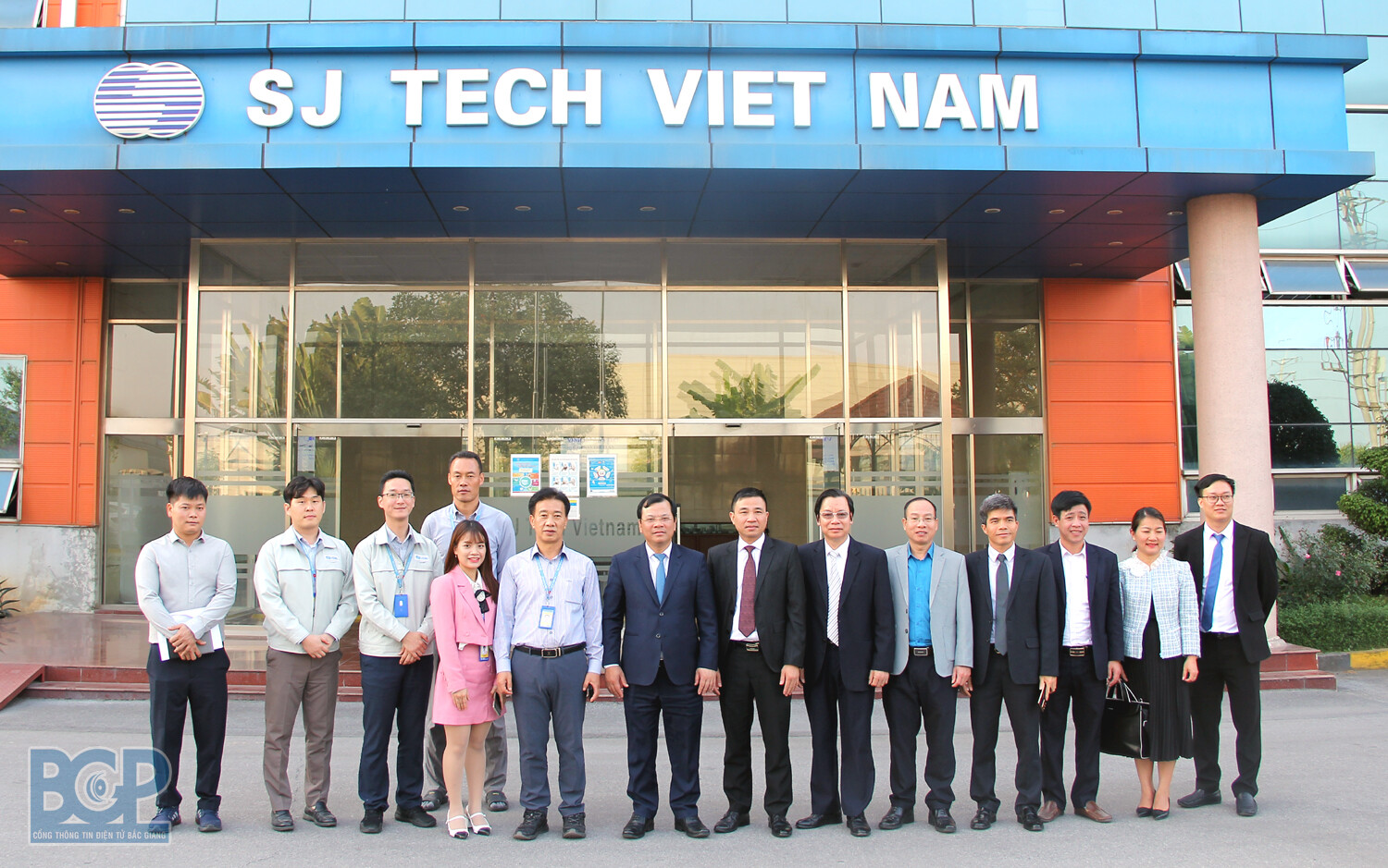 SJ Tech Việt Nam 3