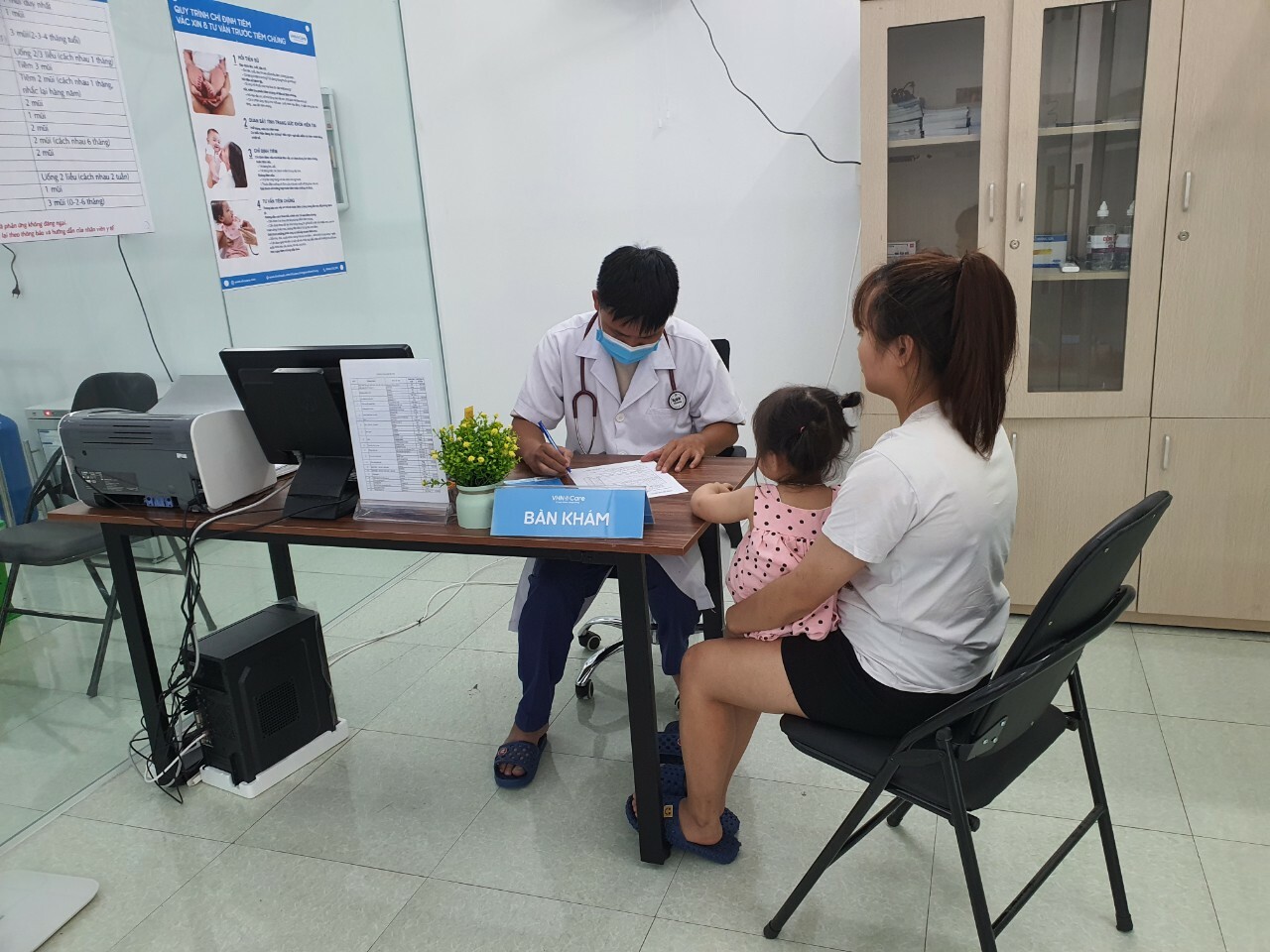 Tiêm chủng Hà Nội - VHN Care 3