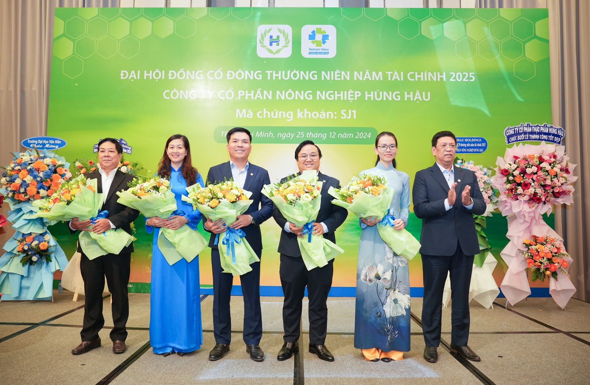 Nông Nghiệp Hùng Hậu - HungHau Agricultural 8