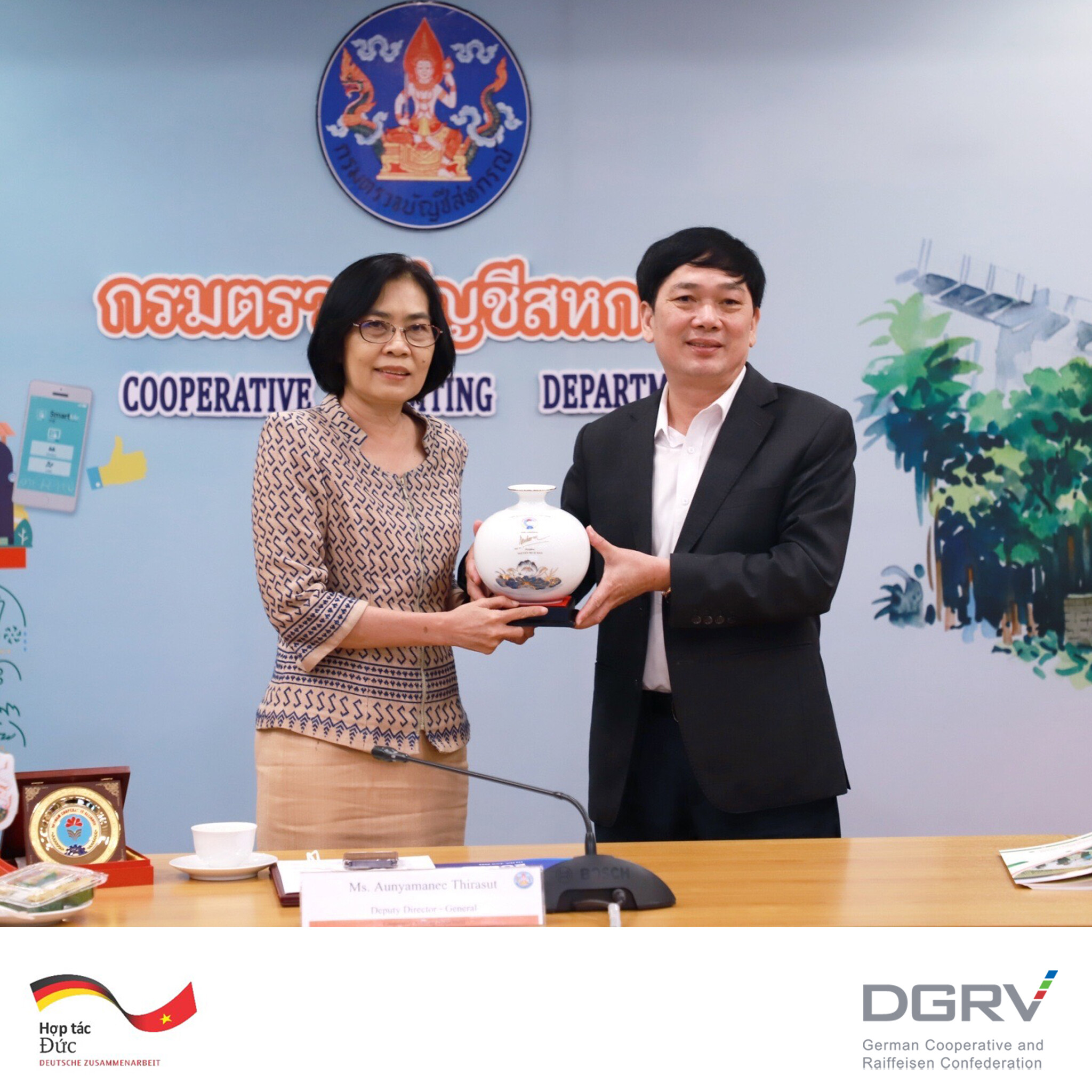 Deutscher Genossenschafts Und Raiffeisenverband - DGRV 4