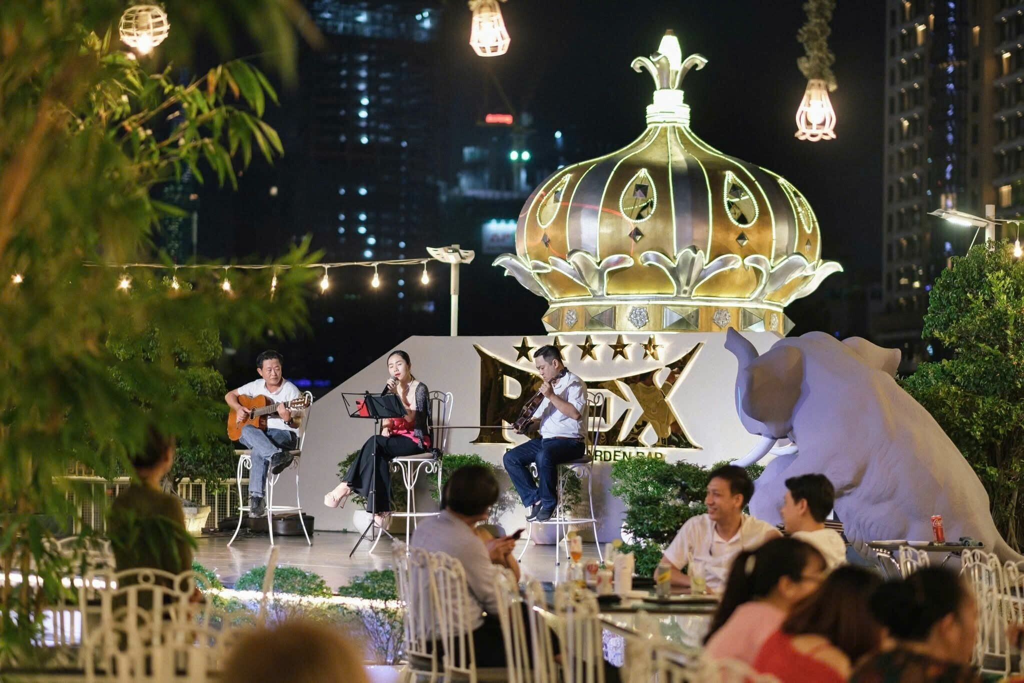 Rex Hotel Saigon ( Comos Rex Saigon ) 8