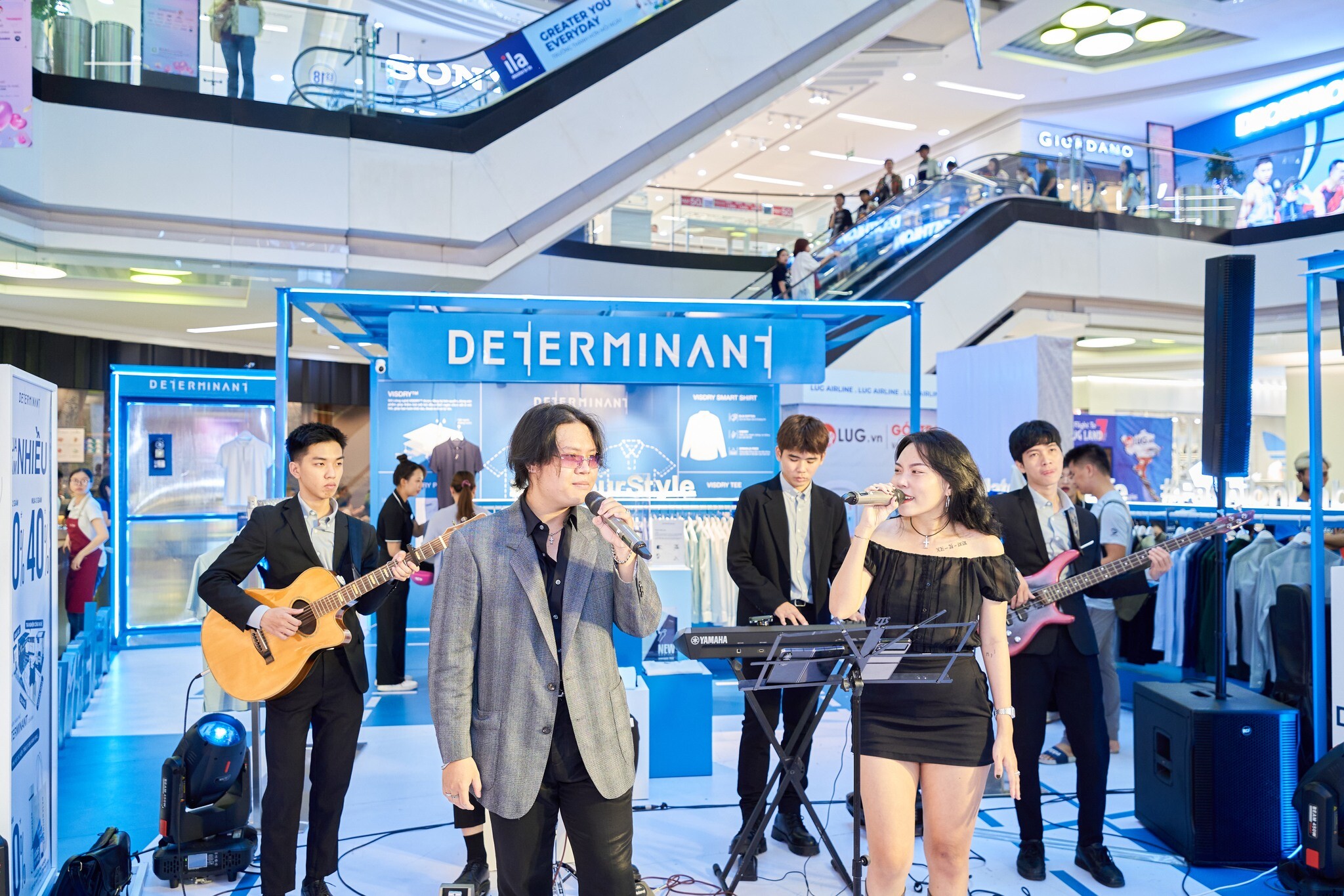 Thời trang sức khỏe Việt - DETERMINANT Vietnam 4