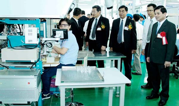 Kahoku Lighting Solutions Việt Nam 3