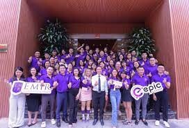 Tập đoàn đầu tư EMIR 3