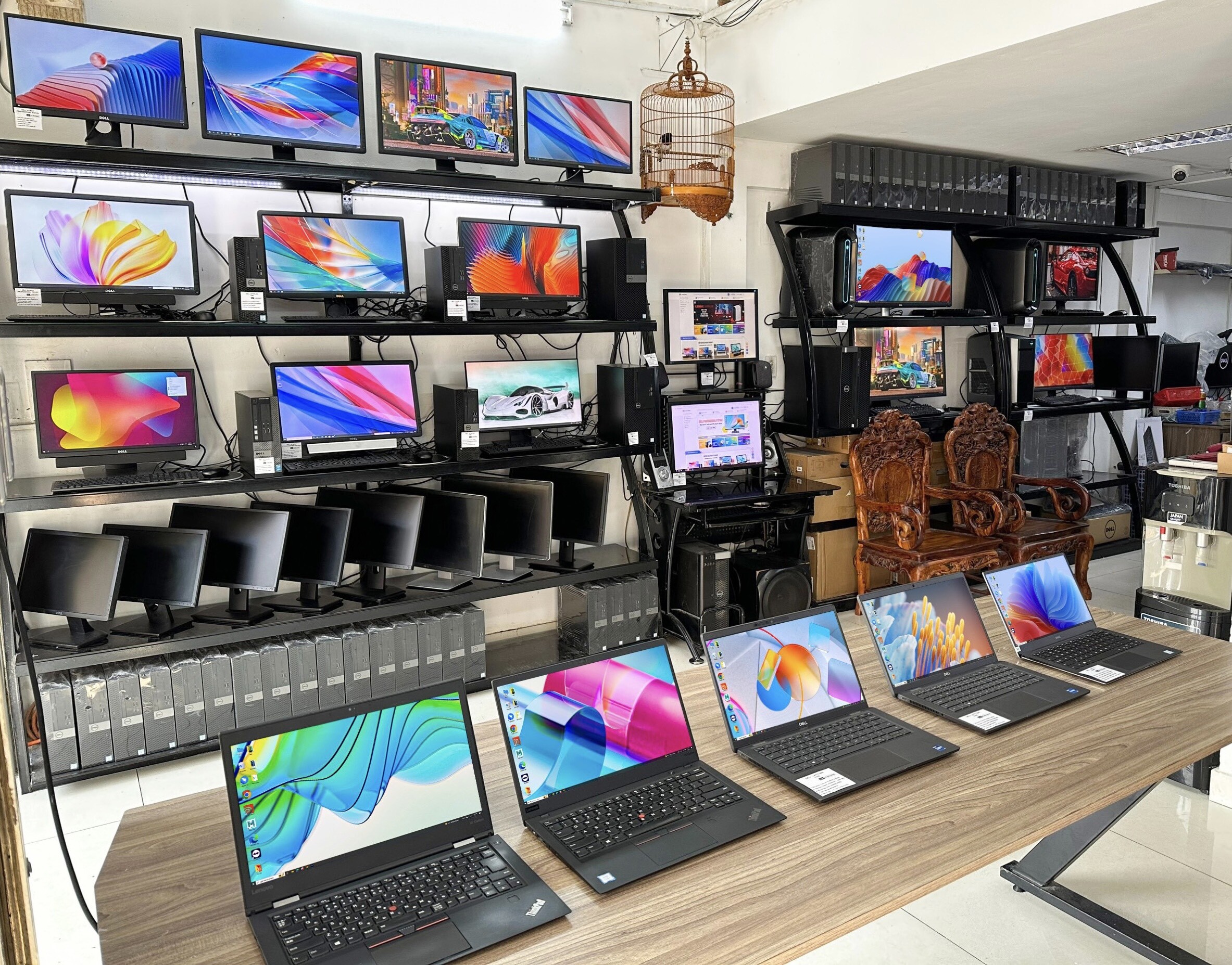 THƯƠNG MẠI TK COMPUTER 2