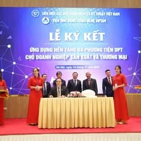 TẬP ĐOÀN CÔNG NGHỆ VIPTAM 8