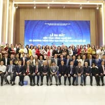 TẬP ĐOÀN CÔNG NGHỆ VIPTAM 9