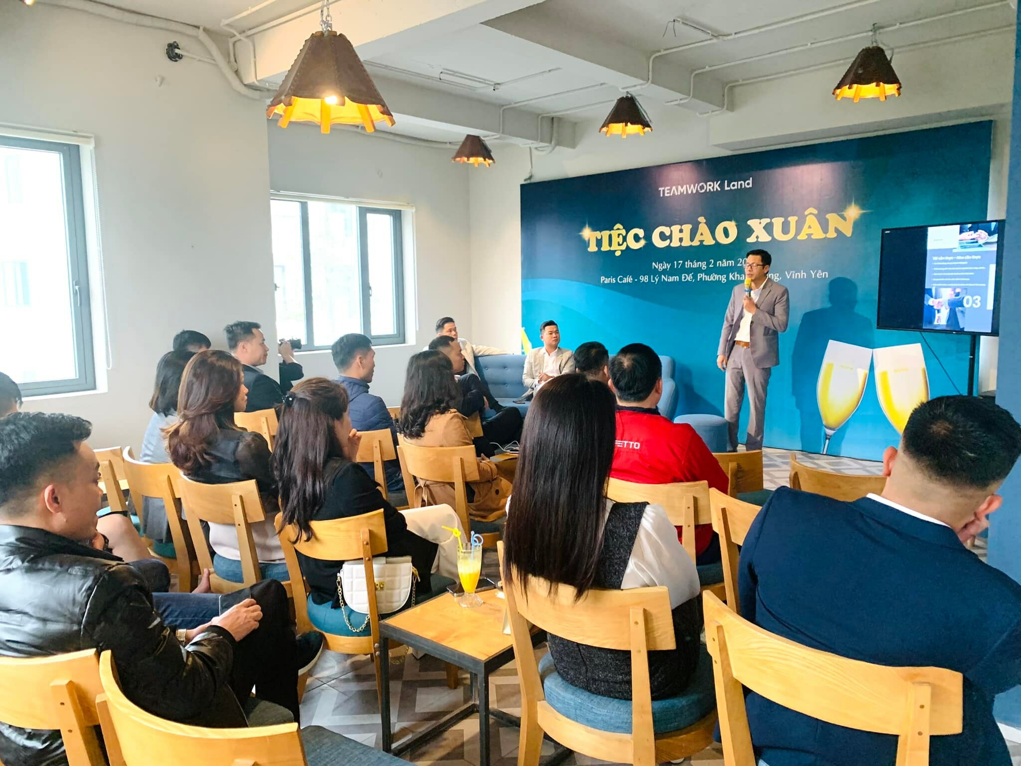 Đầu Tư Teamwork Land 4