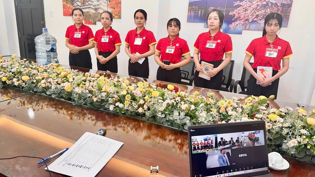 Tài Chính & Truyền Thông Quốc Tế MIF 3