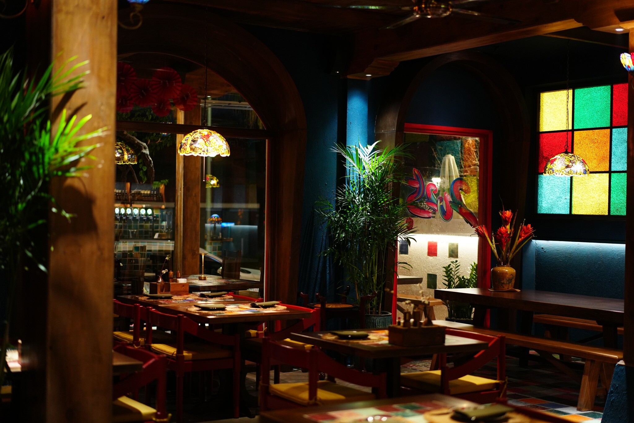 Nhà hàng Born Fire 6