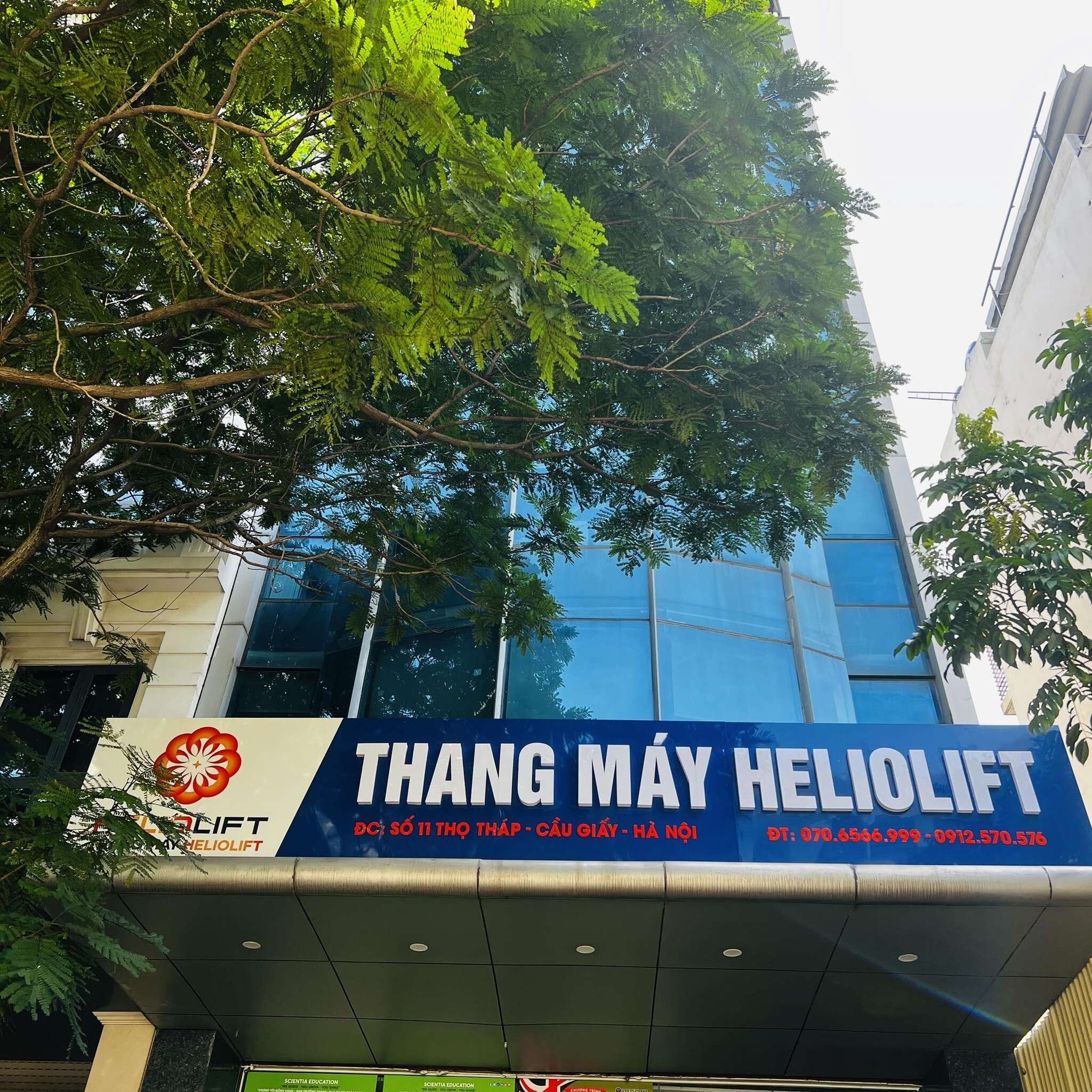 THANG MÁY HELIOLIFT 4