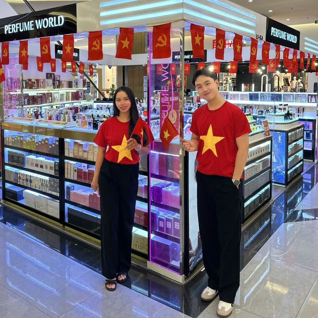 THẾ GIỚI NƯỚC HOA VÀ MỸ PHẨM 3