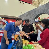 CÔNG TY TNHH THỰC PHẨM & THƯƠNG MẠI DỊCH VỤ LÊ GIA 7