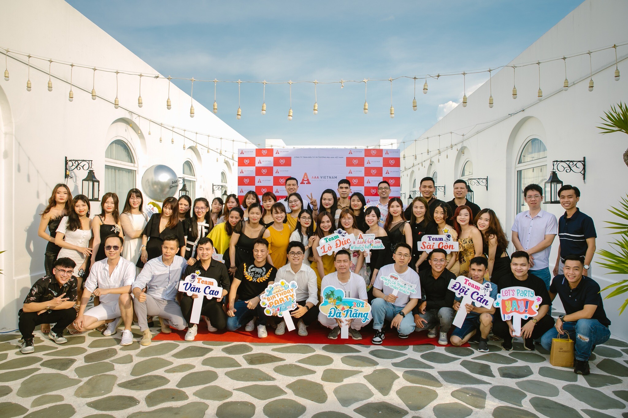 Đầu tư và Thương mại AAA Việt Nam 7